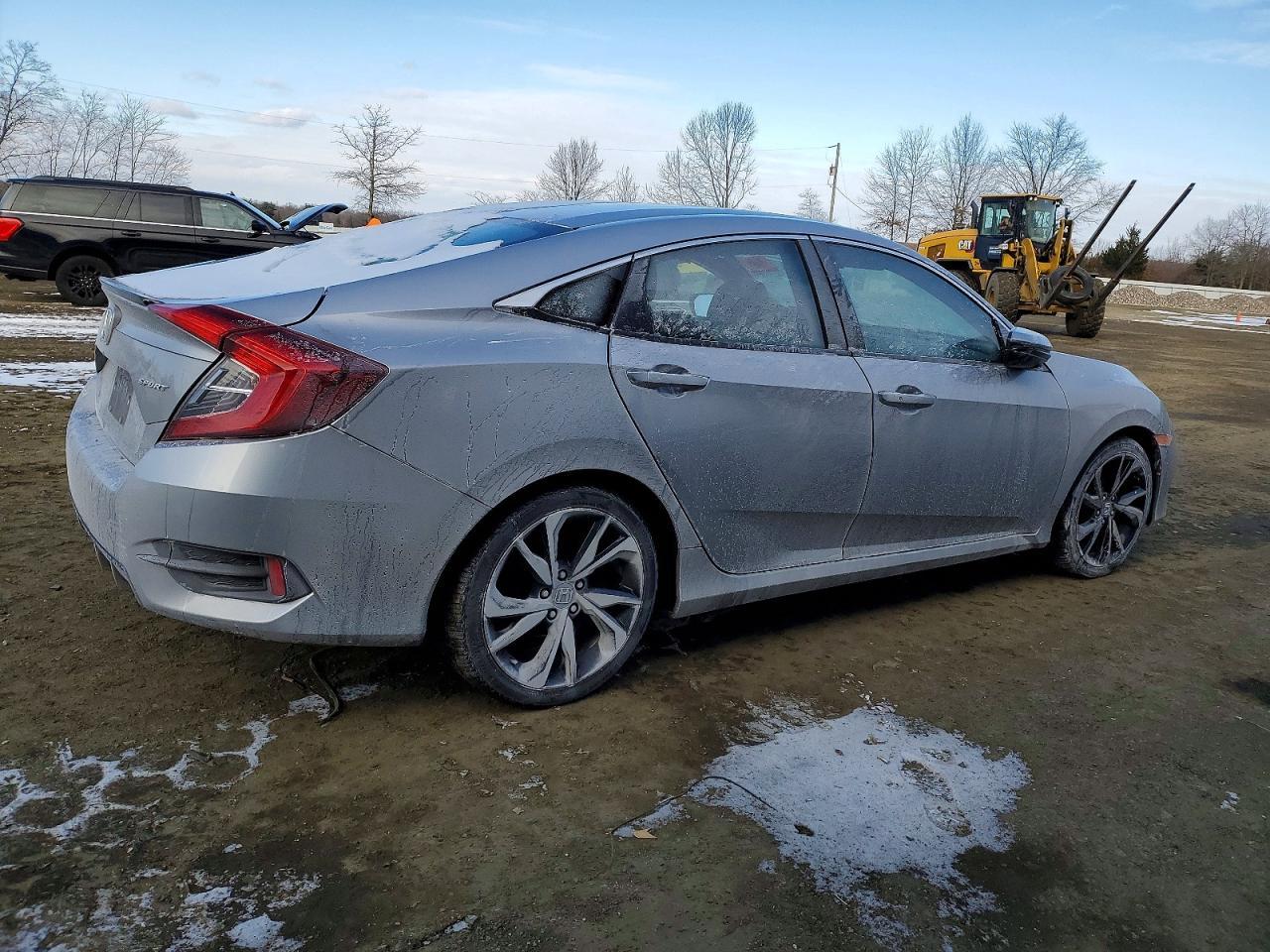 2019 Honda Civic Sport - Фото 3