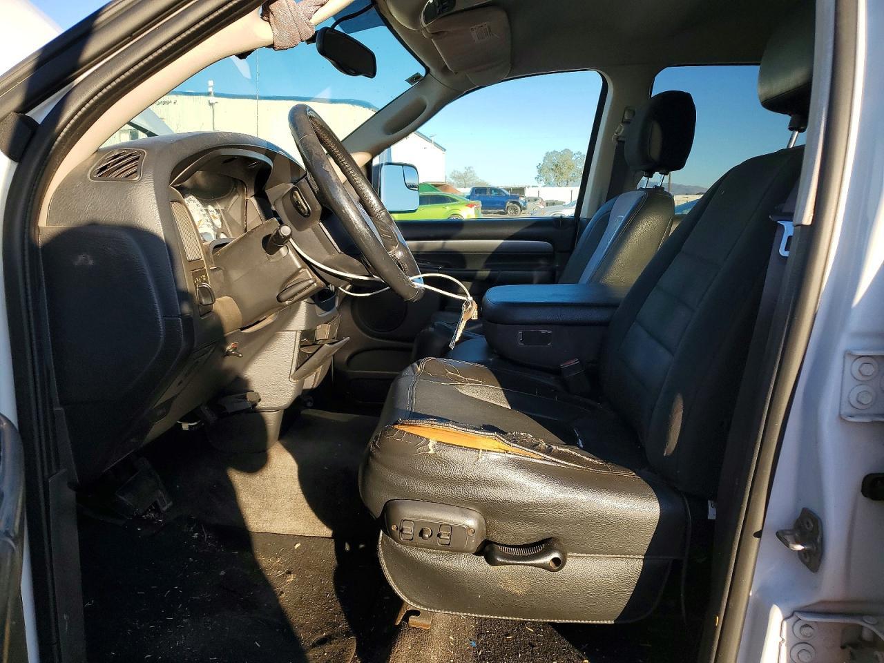2005 Dodge Ram 3500 St - Фото 7