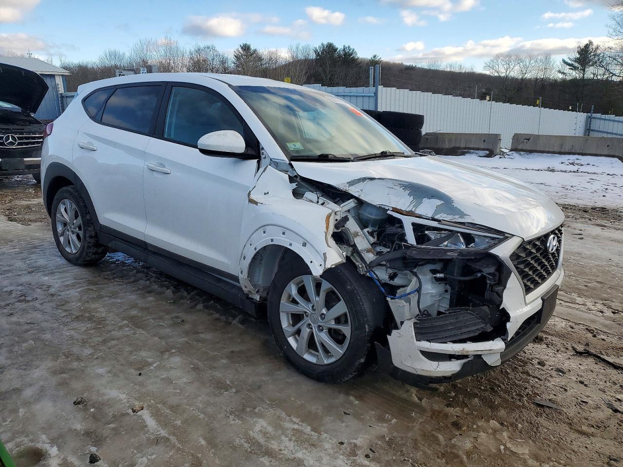 2020 Hyundai Tucson Se - Фото 4