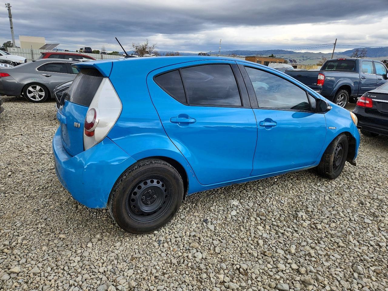 2012 Toyota Prius C - Фото 3