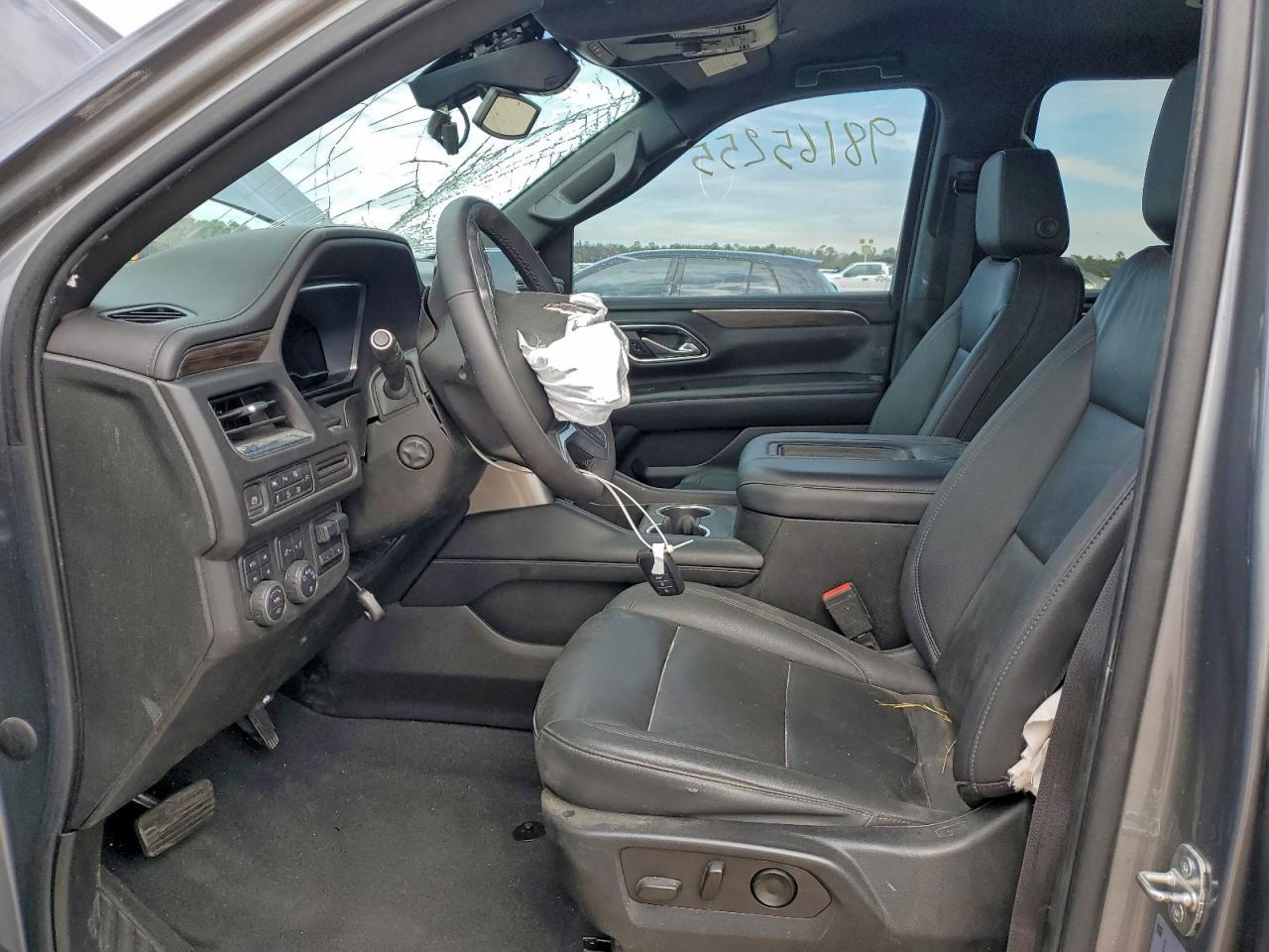 2022 Chevrolet Suburban K1500 Z71 - Image 7