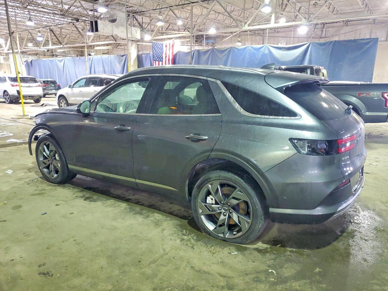 2024 Genesis Gv70 Advanced - Image 2
