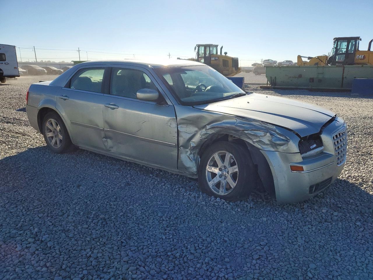 2006 Chrysler 300 Touring - Image 4