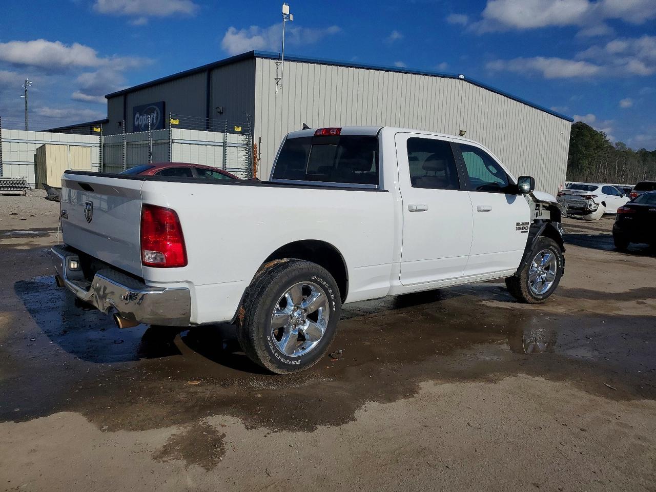 2019 Ram 1500 Classic Slt - Фото 3