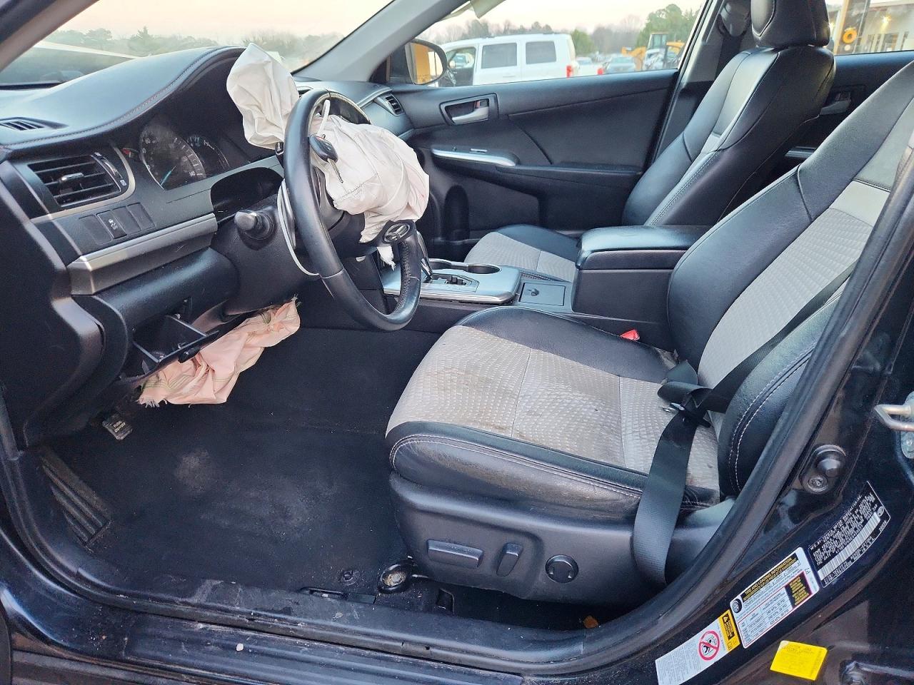 2014 Toyota Camry L - Фото 7