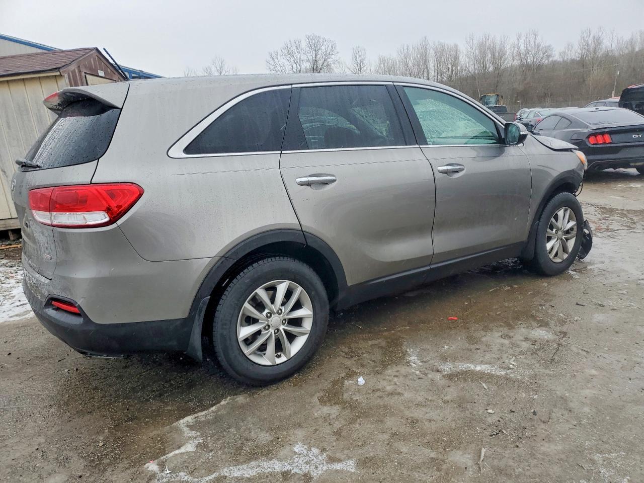 2018 Kia Sorento - Image 3