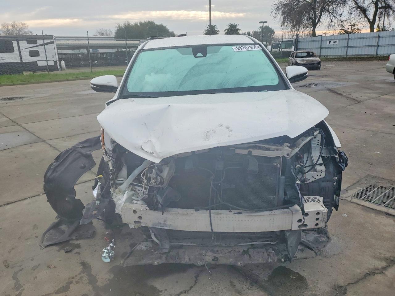 2017 Toyota Highlander Le - Фото 5