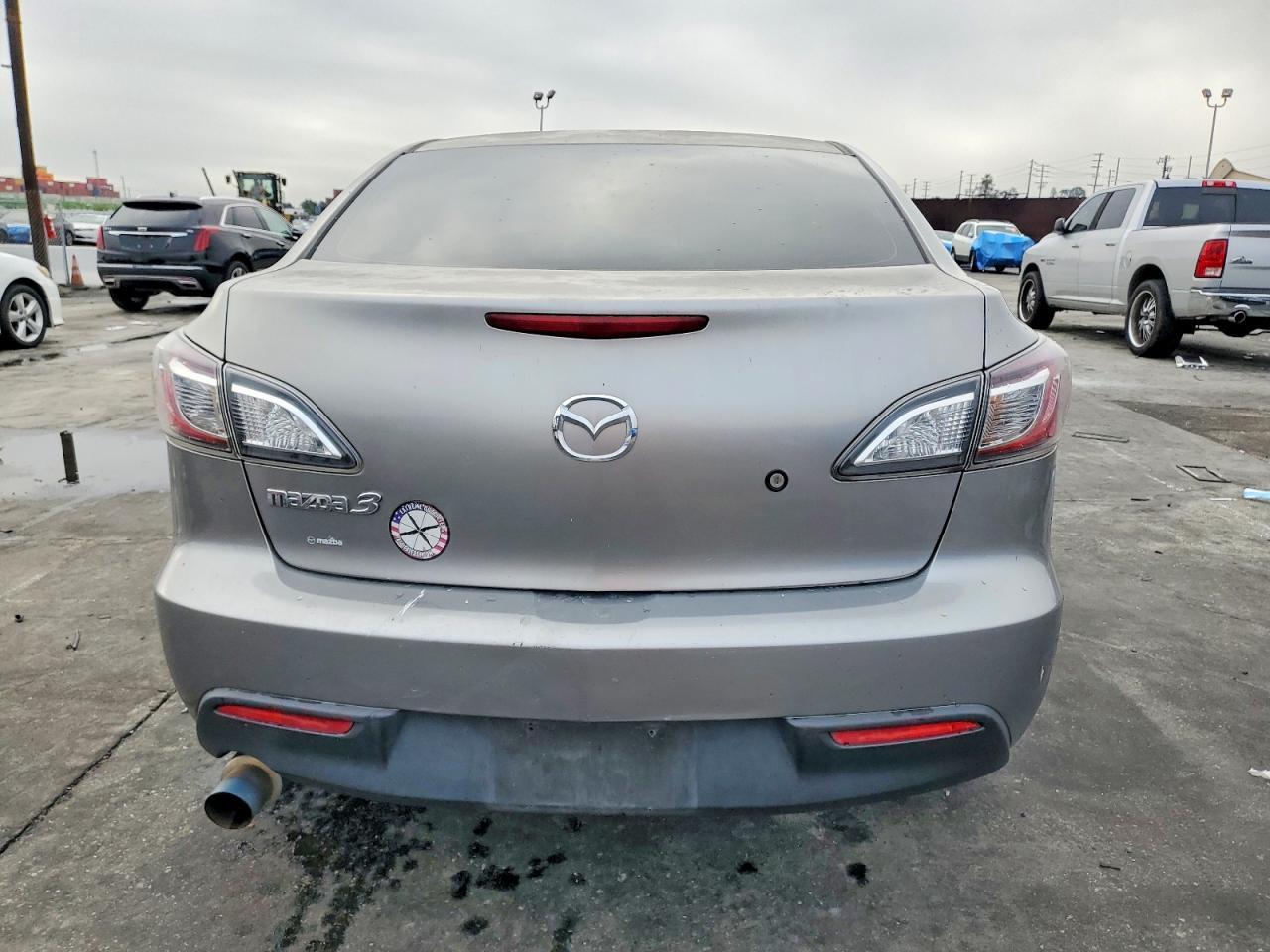 2011 Mazda 3 I - Фото 6
