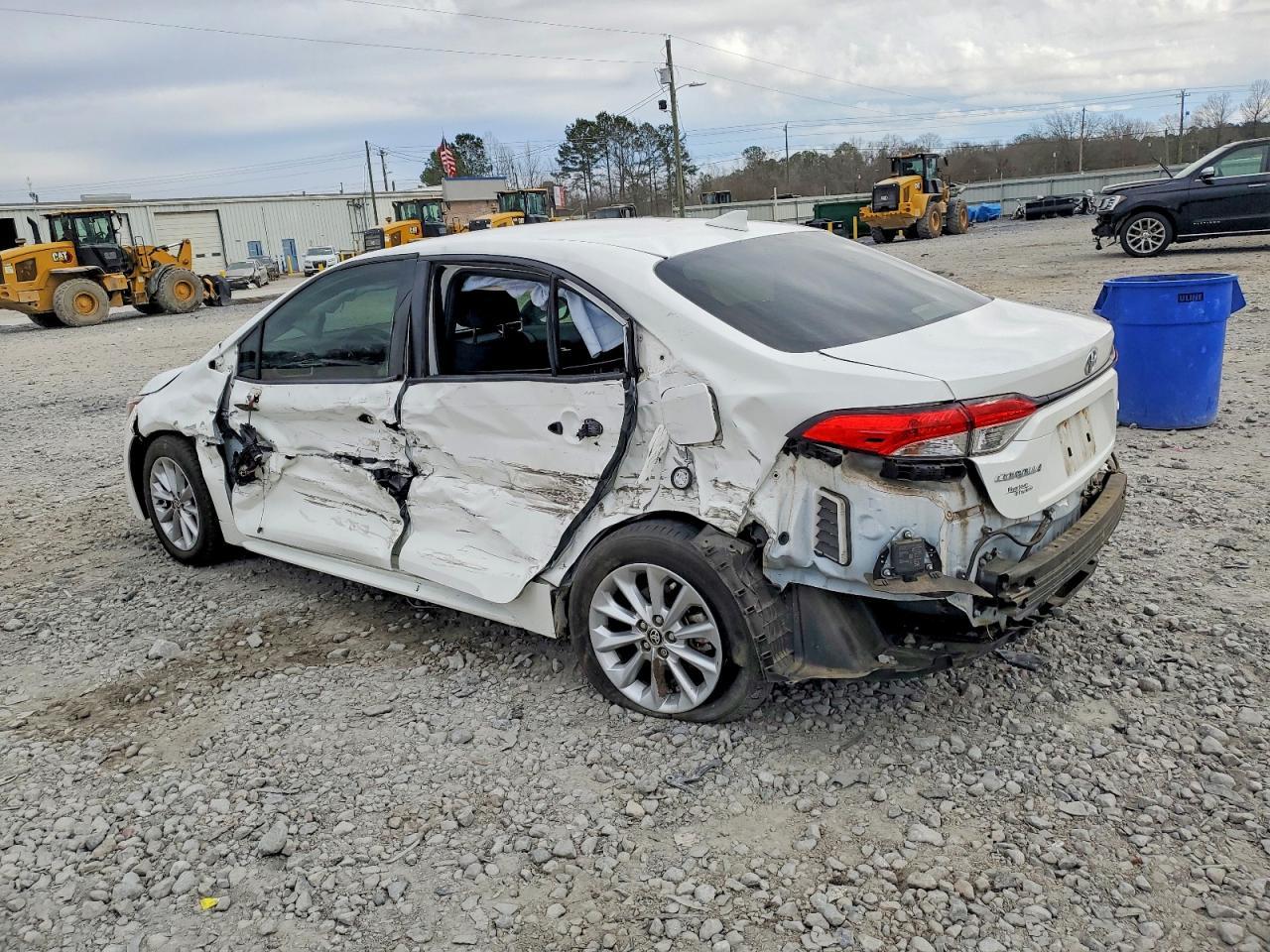 2021 Toyota Corolla Le - Image 2