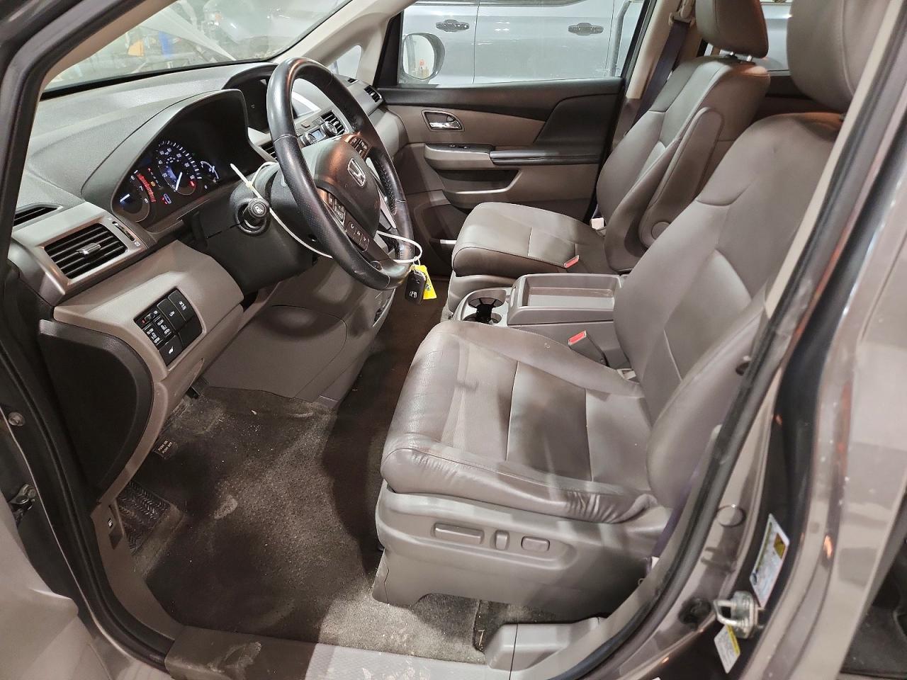 2014 Honda Odyssey Exl - Image 7