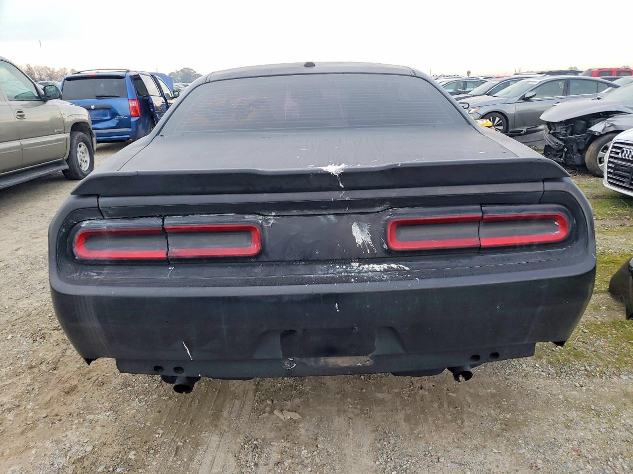 2015 Dodge Challenger Sxt - Image 6