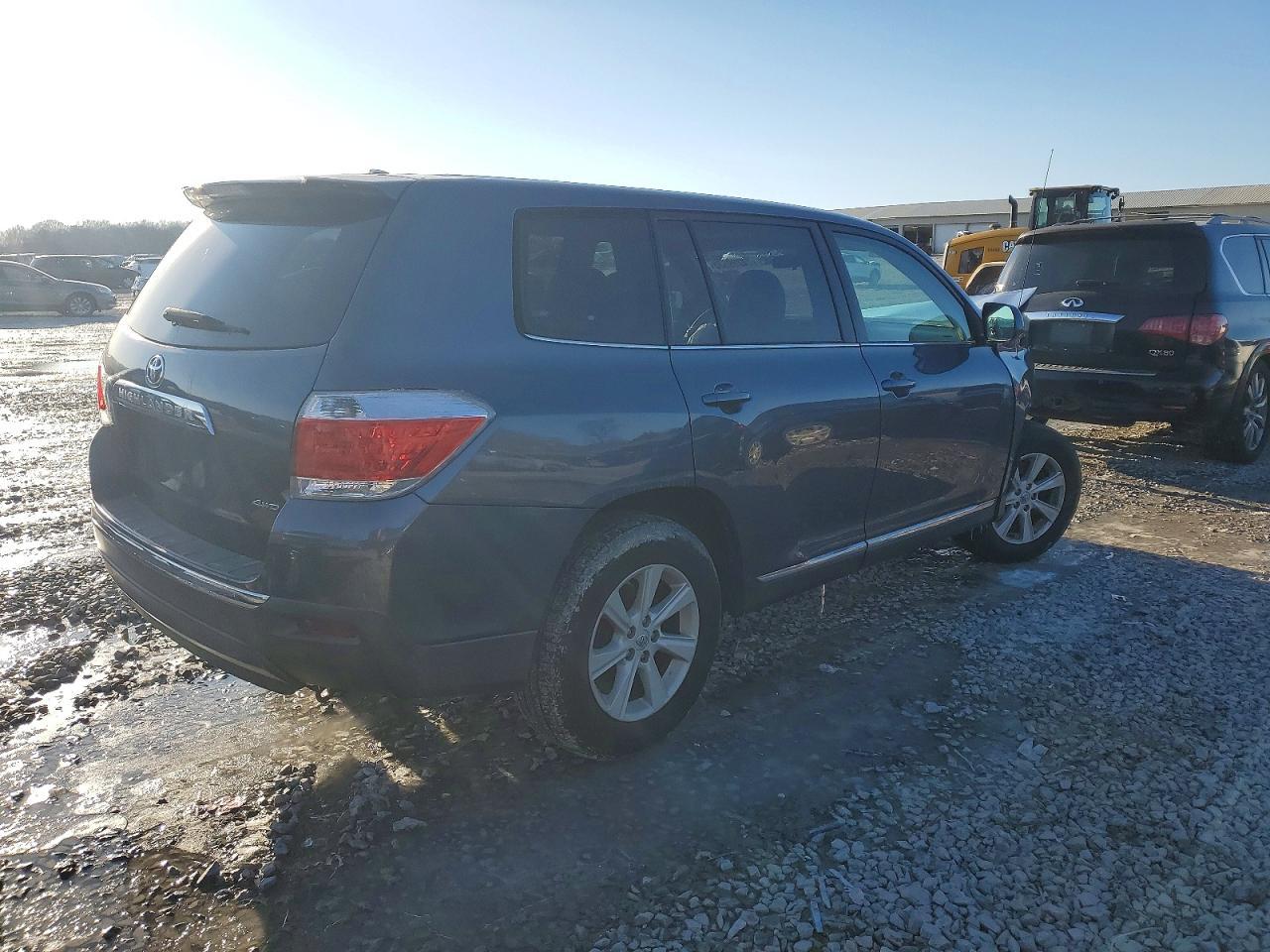 2012 Toyota Highlander Base - Фото 3