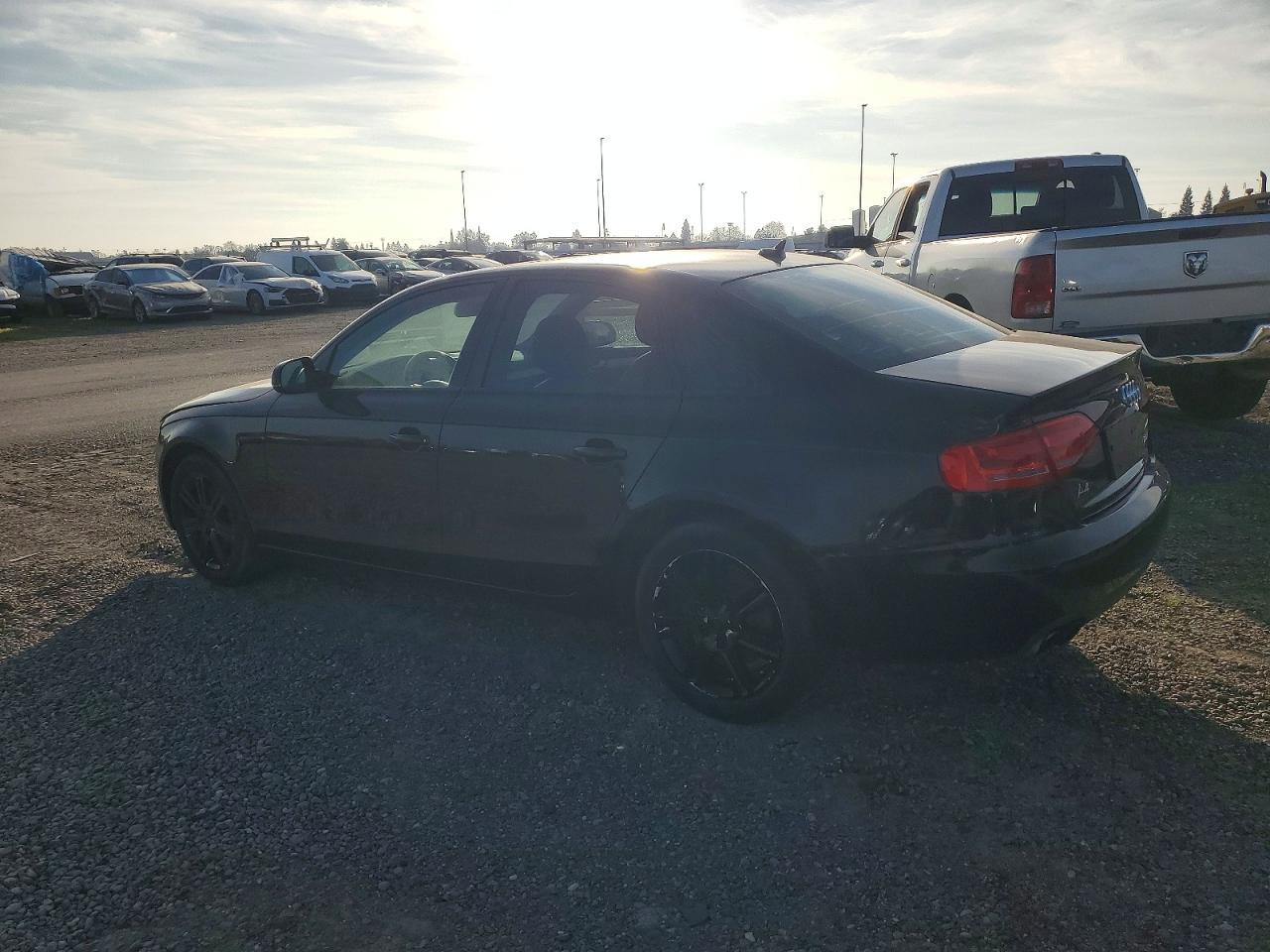 2011 Audi A4 Premium - Фото 2