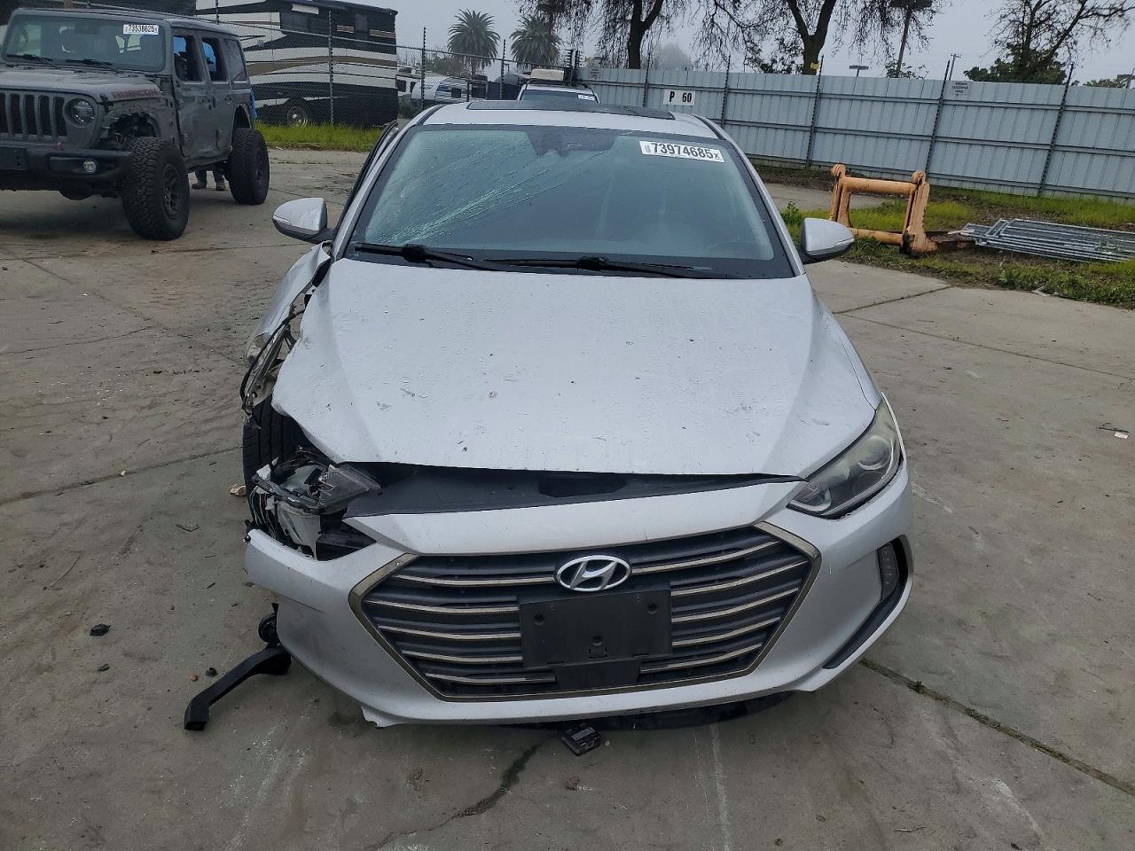 2017 Hyundai Elantra Se - Фото 5