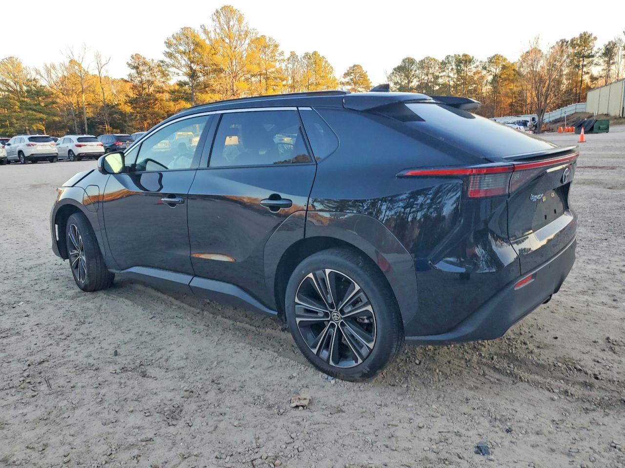 2023 Toyota Bz4X Limited - Фото 2