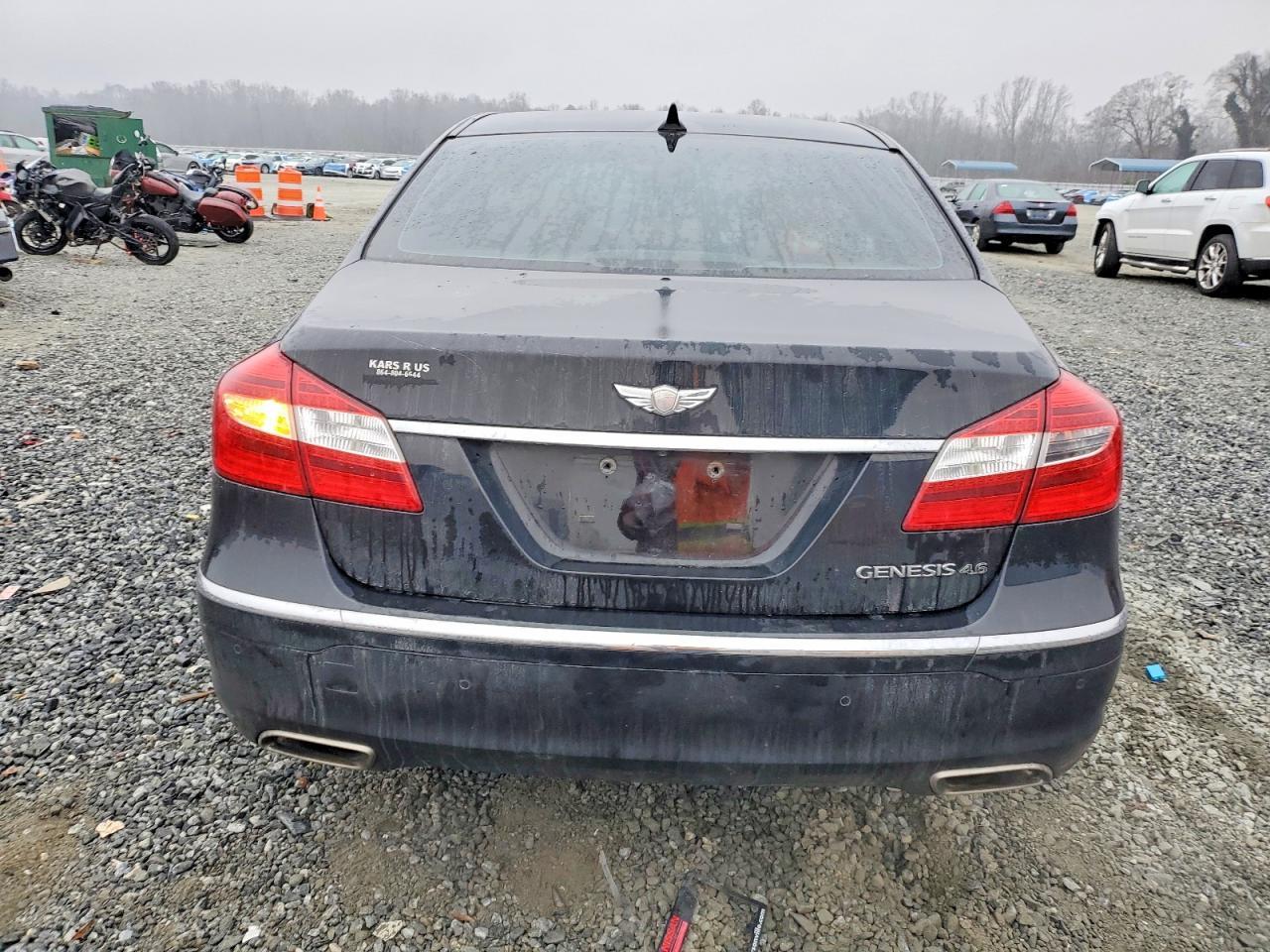 2012 Hyundai Genesis 4.6L - Фото 6