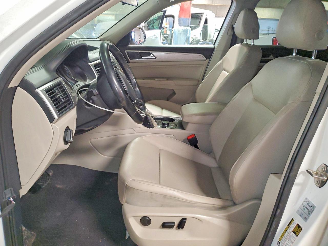 2018 Volkswagen Atlas Se - Фото 7