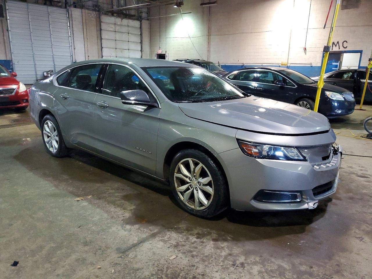 2017 Chevrolet Impala Lt - Image 4