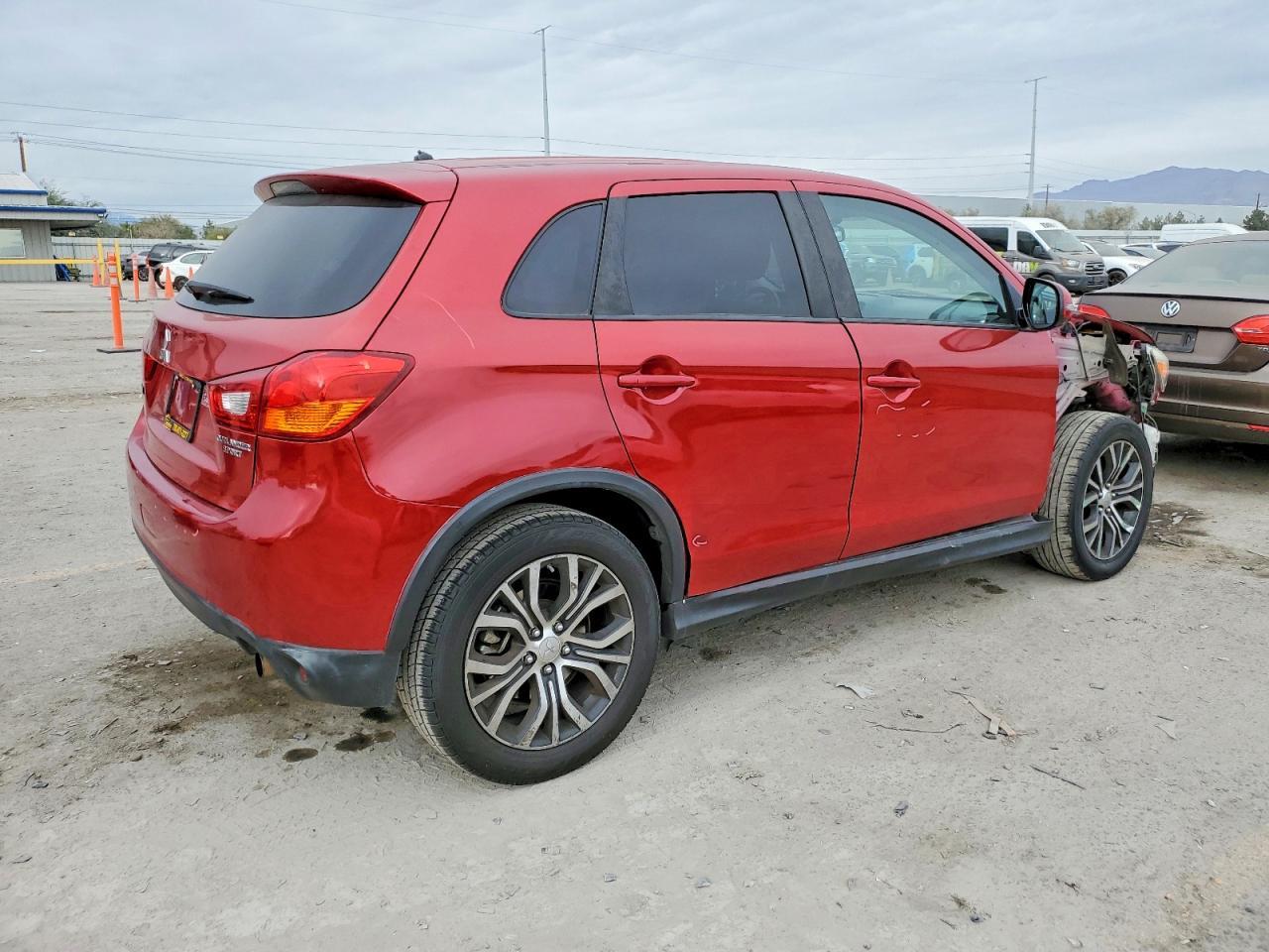 2016 Mitsubishi Outlander Sport Es - Image 3