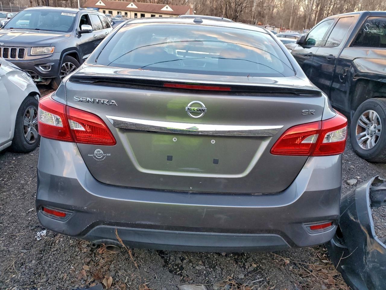 2017 Nissan Sentra S - Фото 6