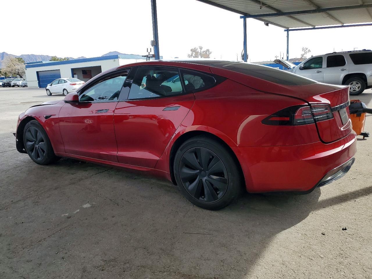 2023 Tesla Model S - Image 2