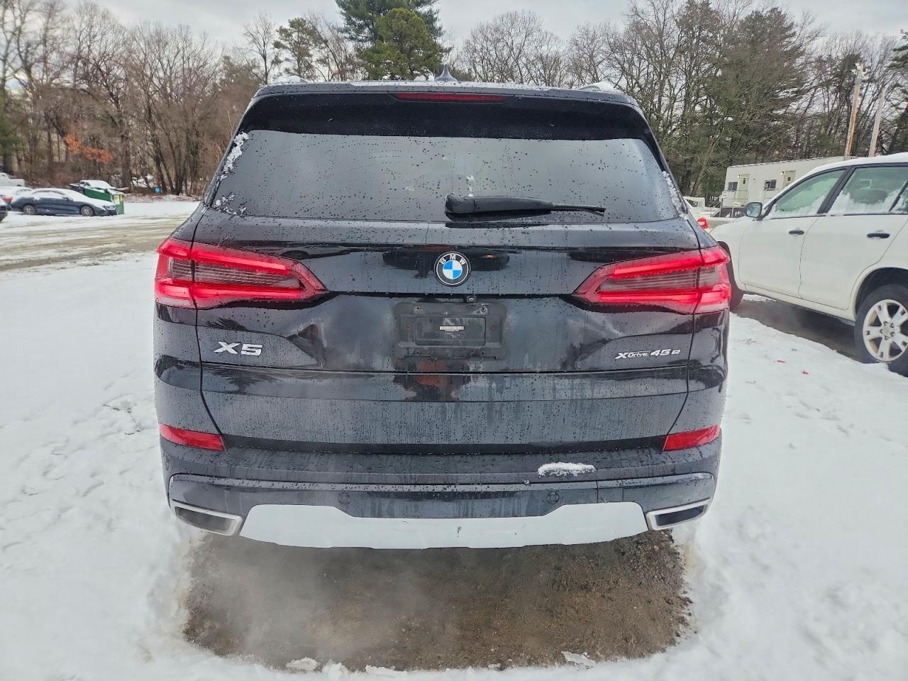 2021 BMW X5 xDrive45E - Image 6