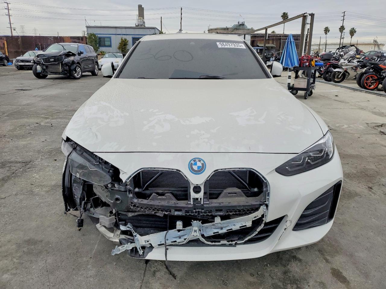 2024 BMW I4 Edrive 40 - Image 5