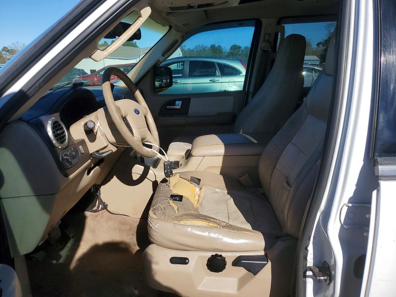 2004 Ford Expedition Eddie Bauer - Фото 7