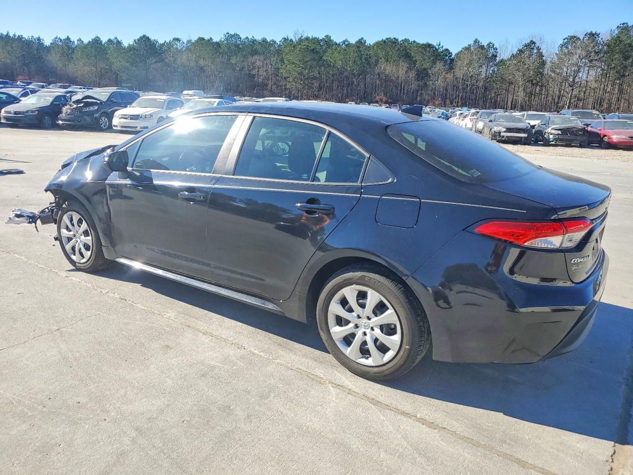 2023 Toyota Corolla Le - Image 2