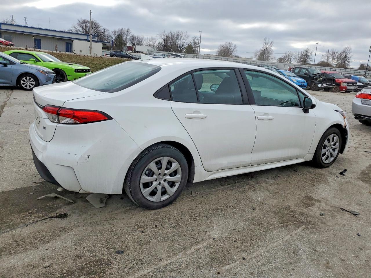 2023 Toyota Corolla Le - Фото 3