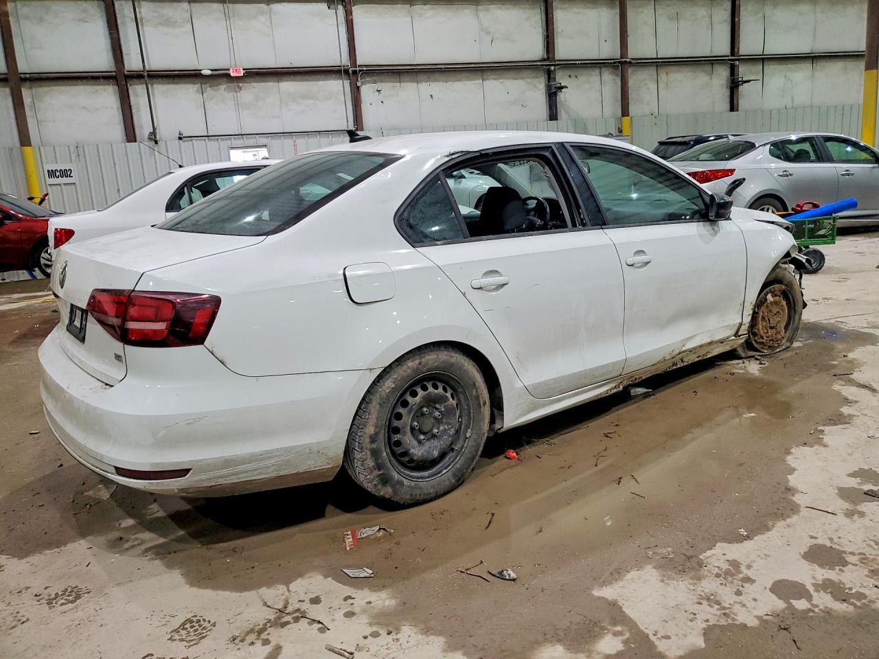 2016 Volkswagen Jetta S - Фото 3