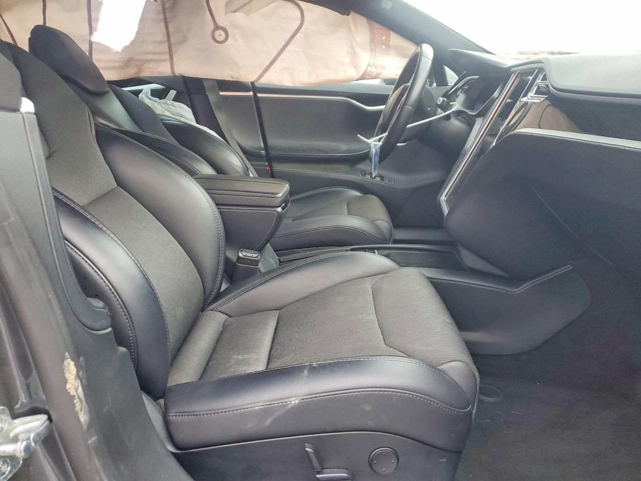 2018 Tesla Model S - Фото 7