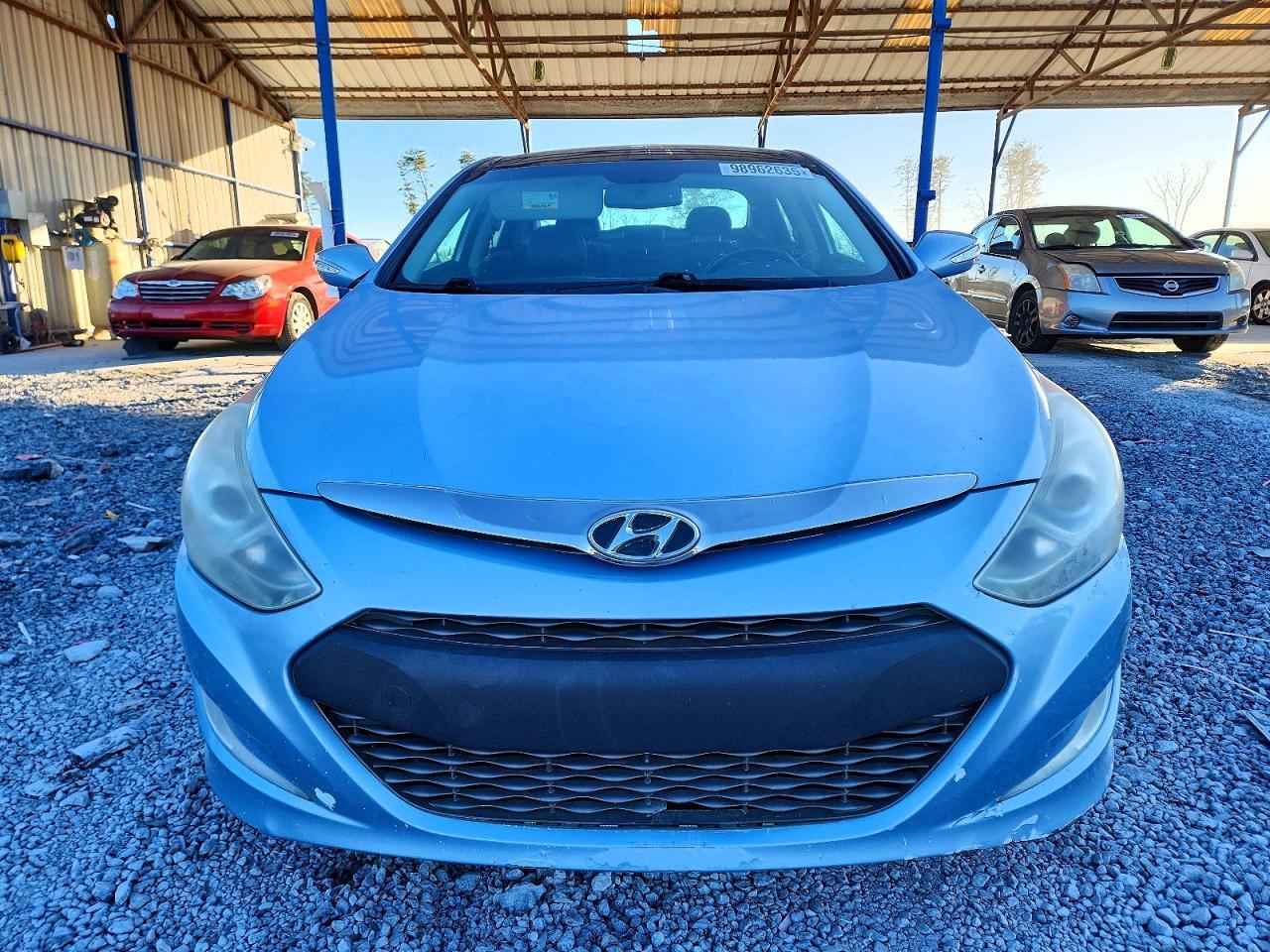 2012 Hyundai Sonata Hybrid - Image 5