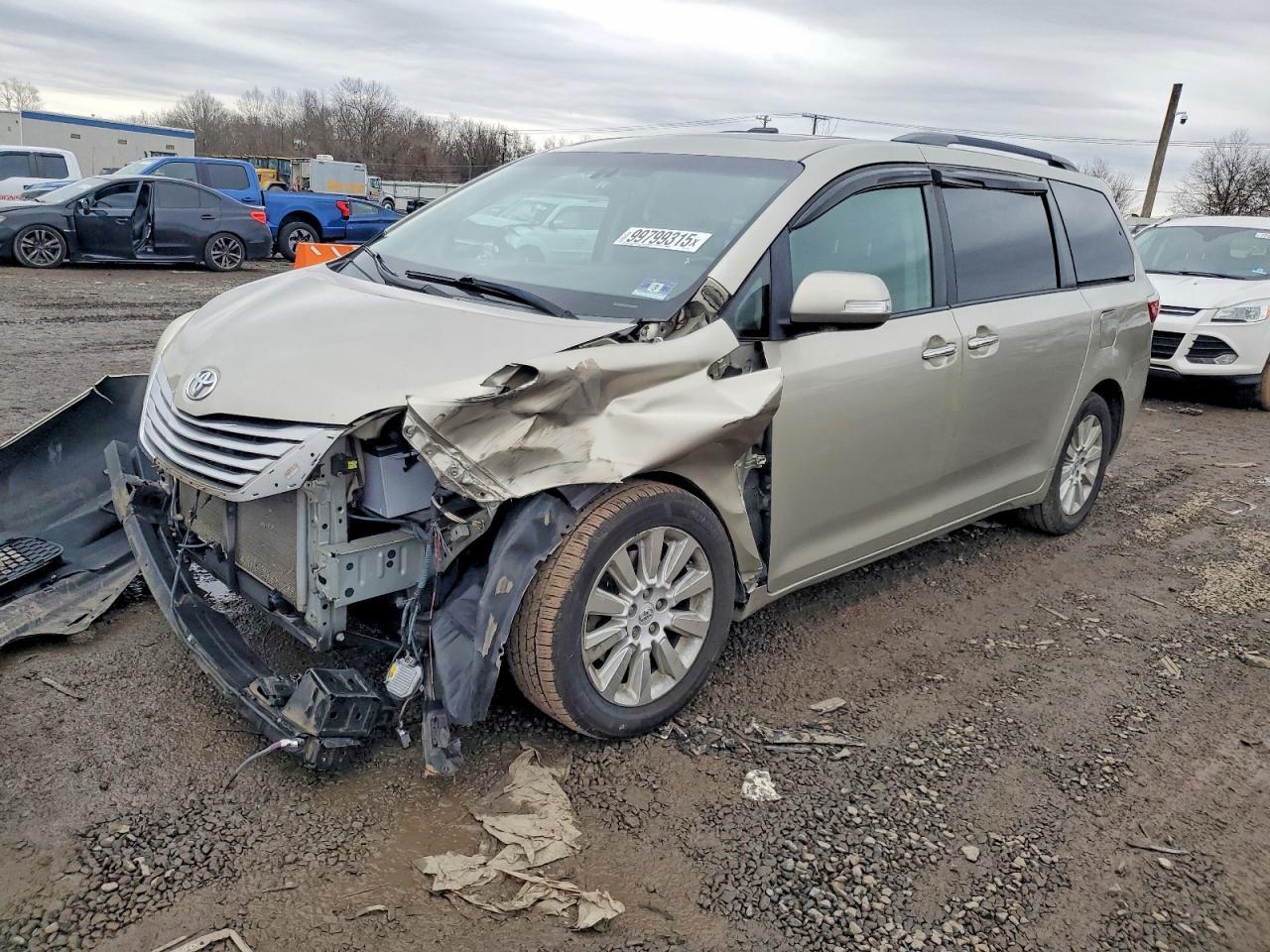 2015 Toyota Sienna Xle