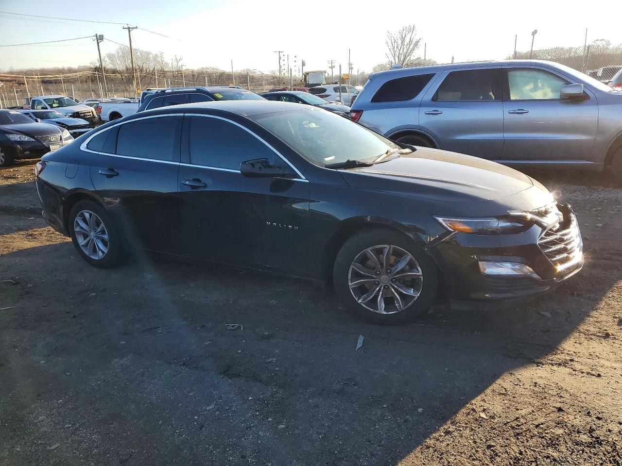 2019 Chevrolet Malibu Lt - Image 4