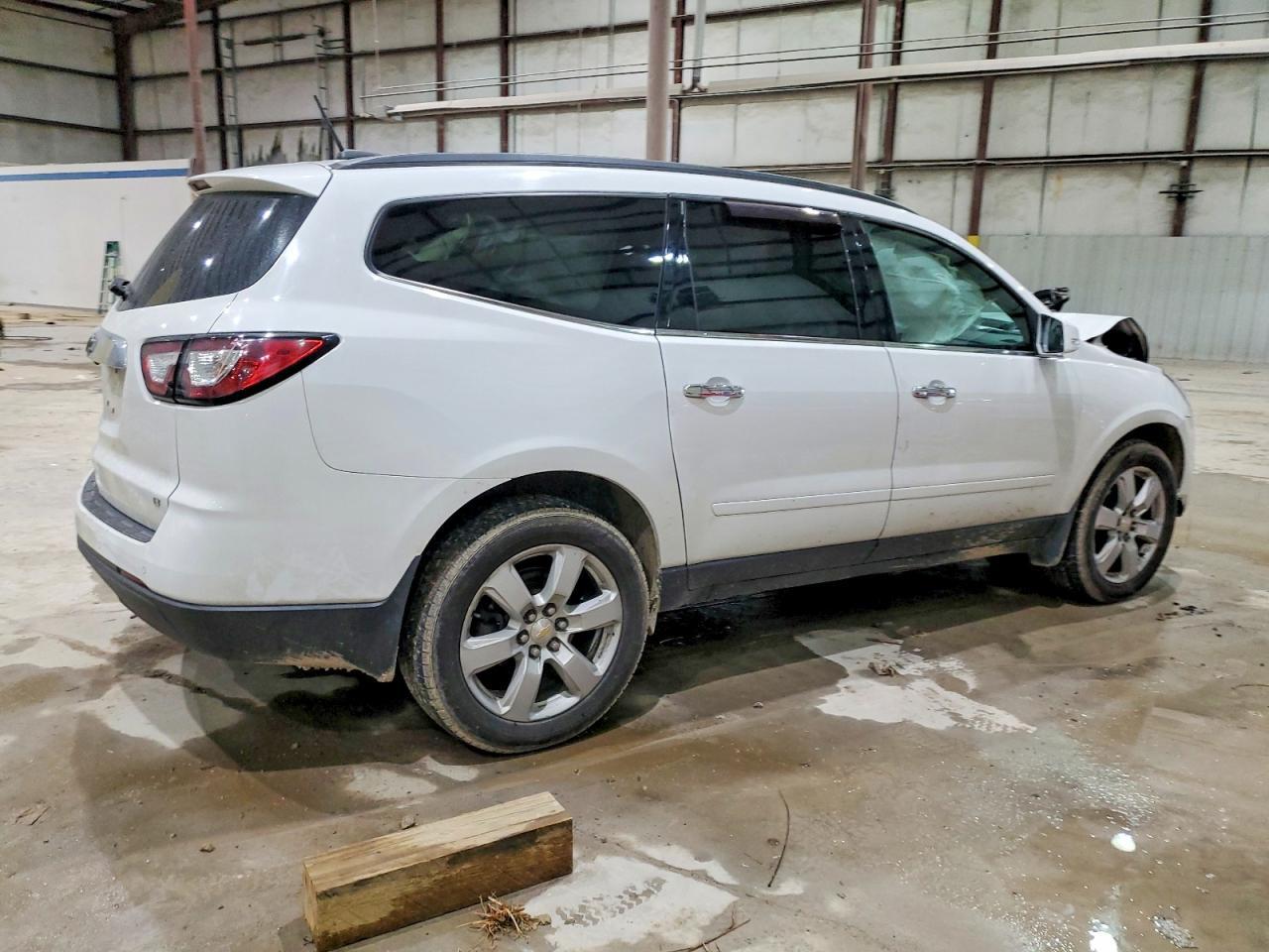 2017 Chevrolet Traverse Lt - Фото 3