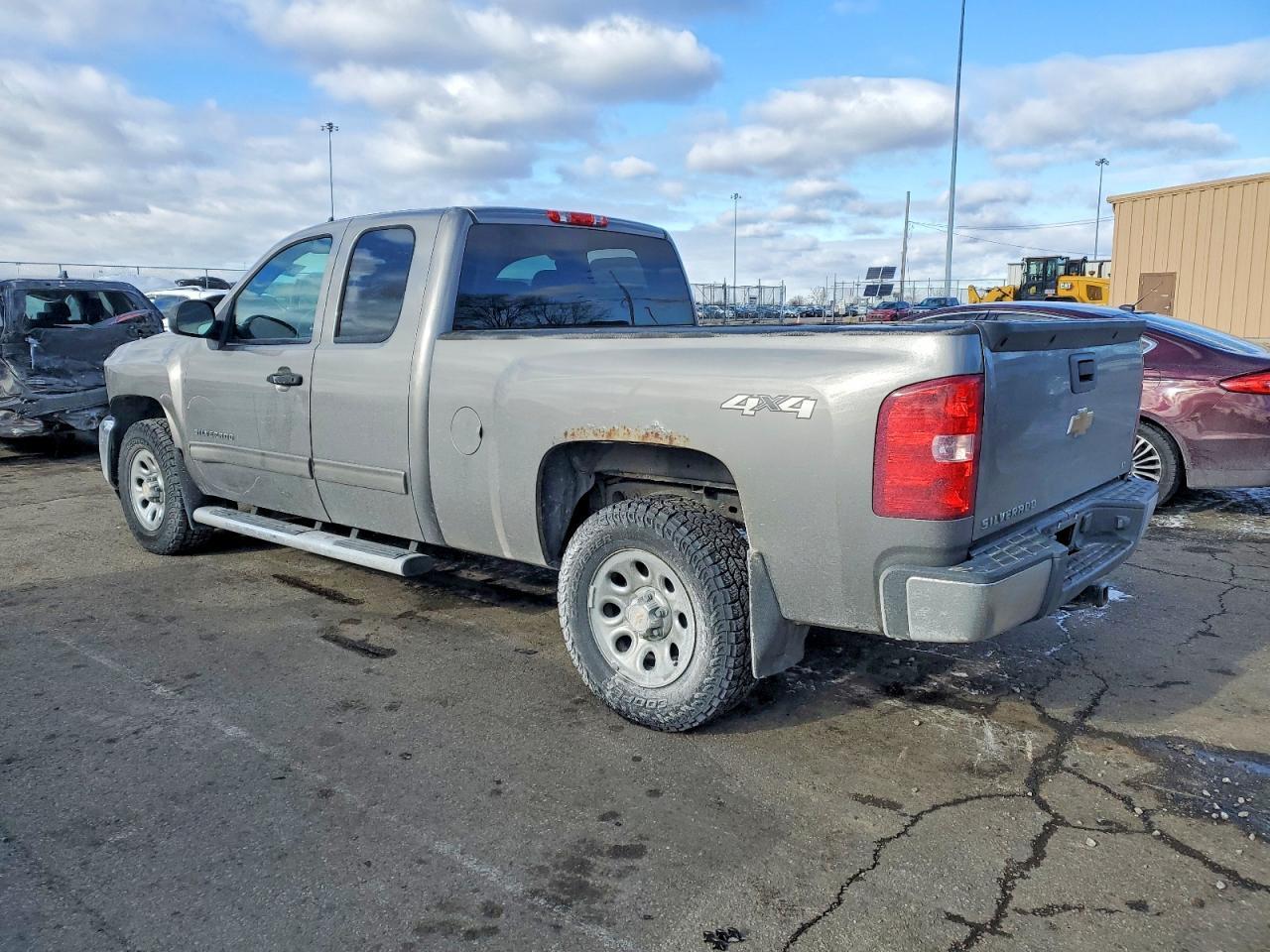 2013 Chevrolet Silverado K1500 Lt - Image 2