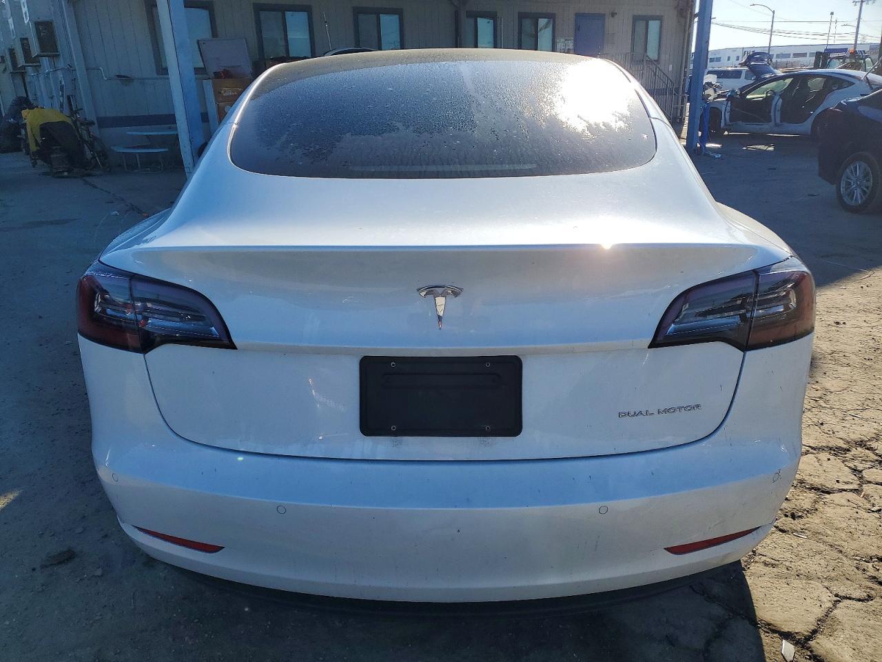 2022 Tesla Model 3 - Image 6