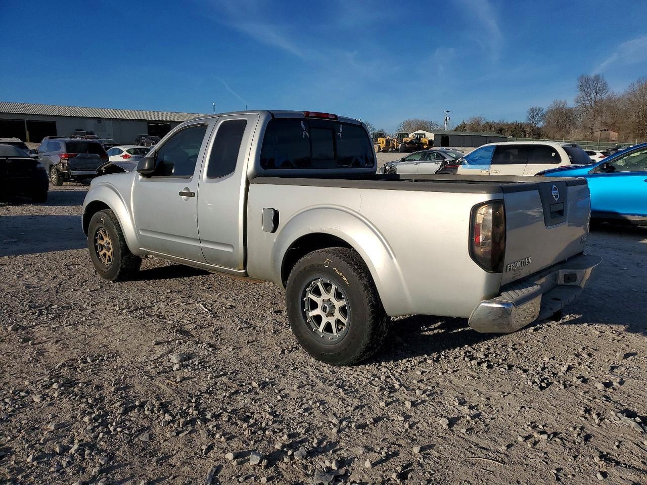 2006 Nissan Frontier King Cab Xe - Image 2