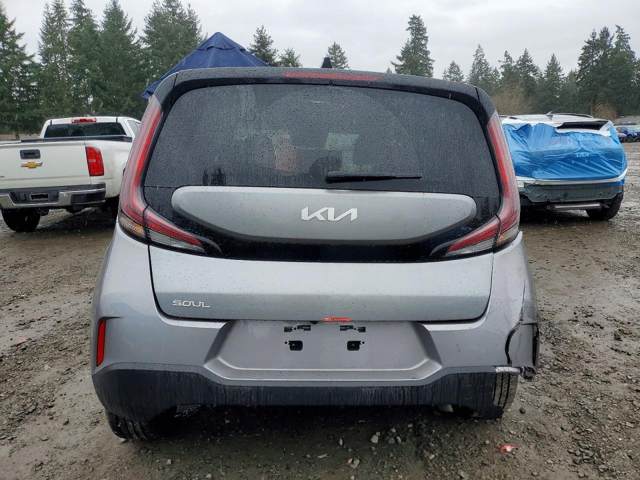2025 Kia Soul Lx - Image 6