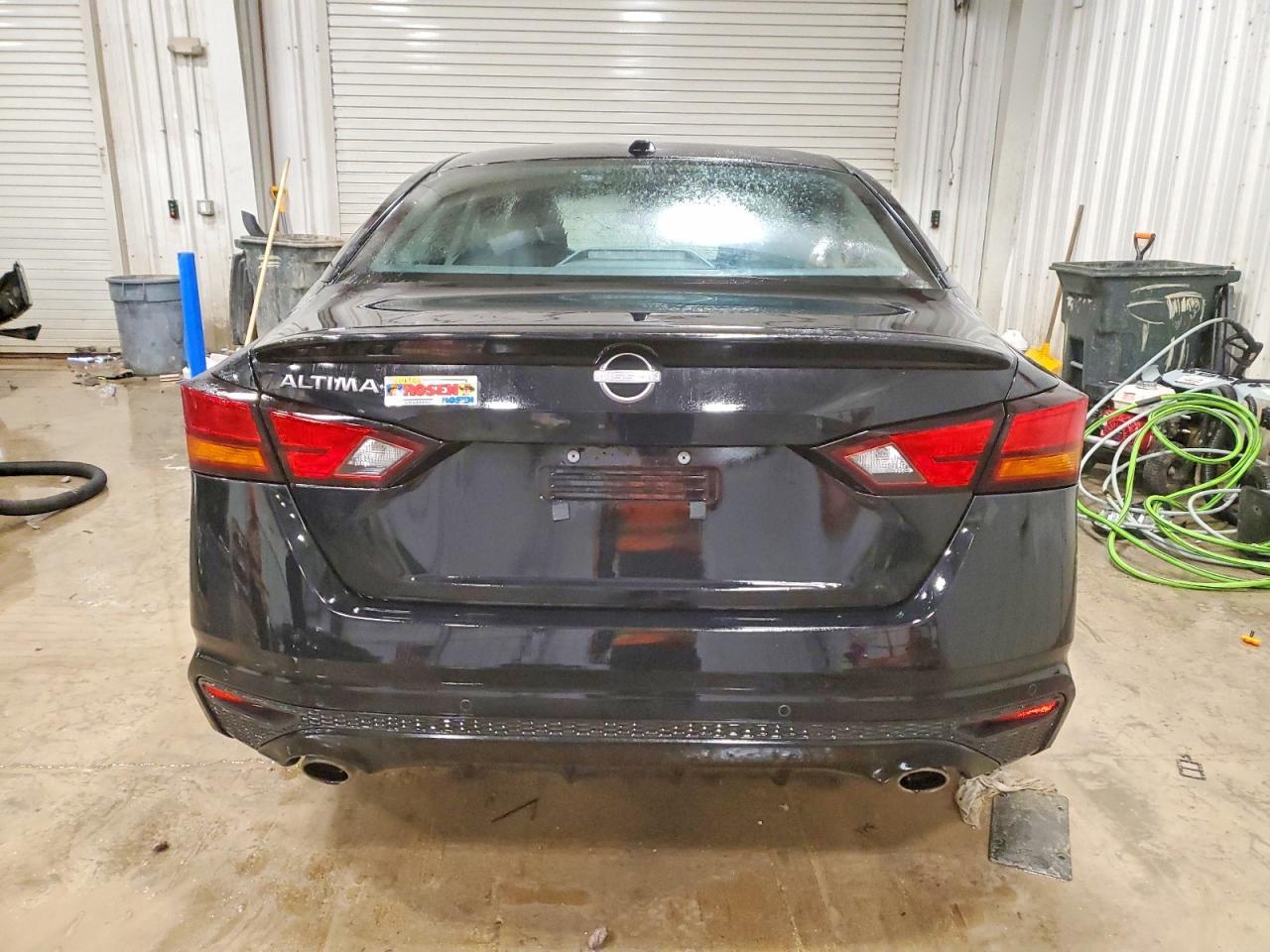 2025 Nissan Altima Sv - Image 6