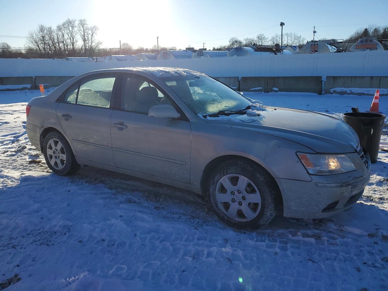 2010 Hyundai Sonata Gls - Image 4