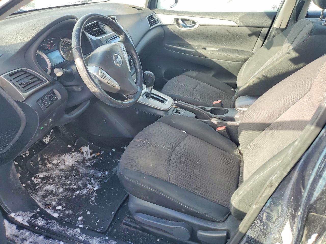 2015 Nissan Sentra S - Фото 7