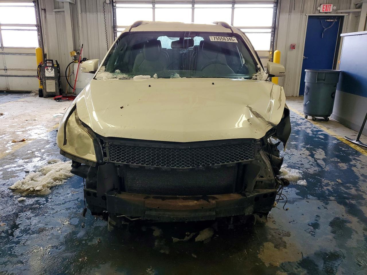 2011 Chevrolet Traverse Lt - Image 5