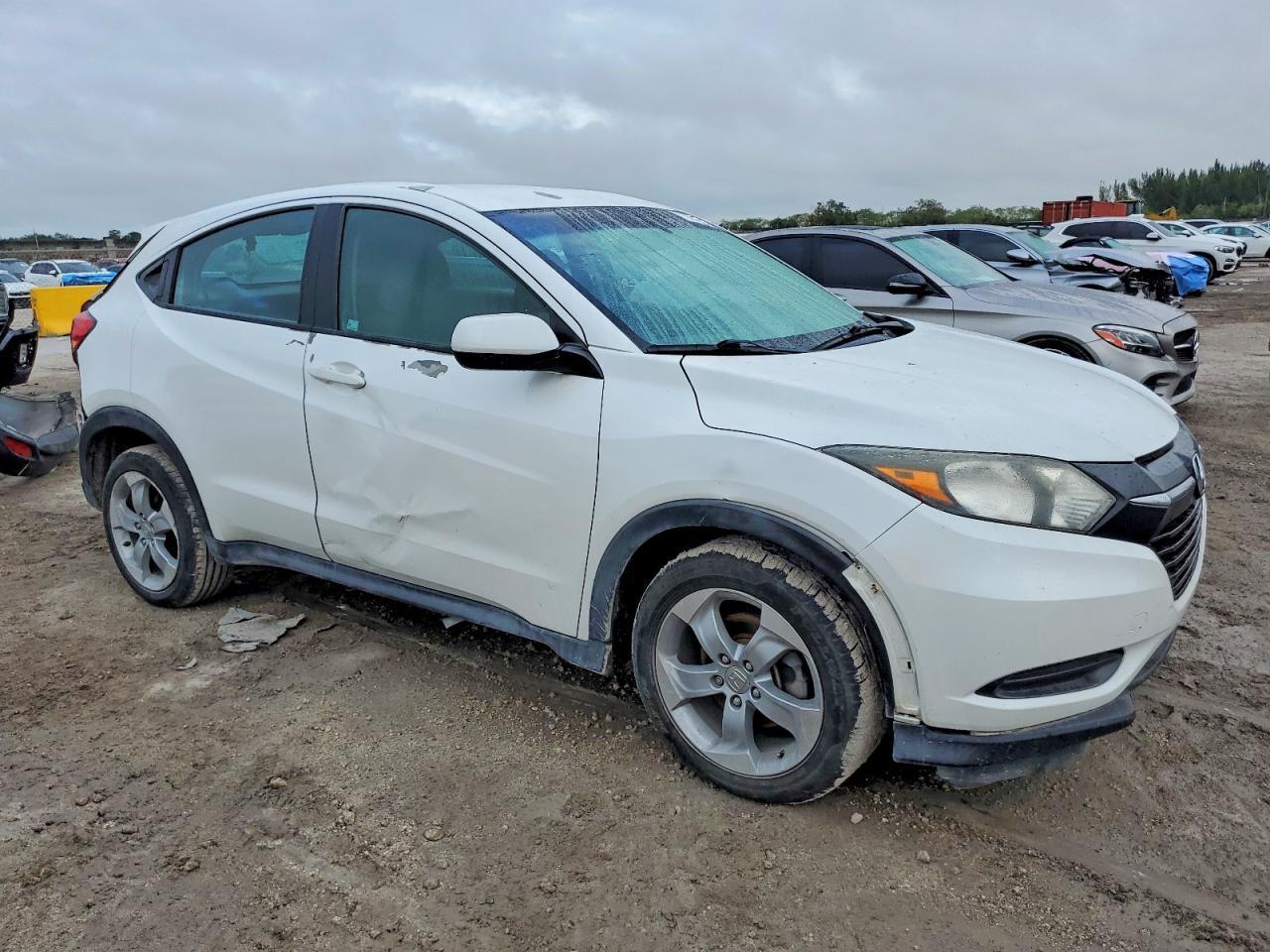 2016 Honda Hr-V Lx - Image 4