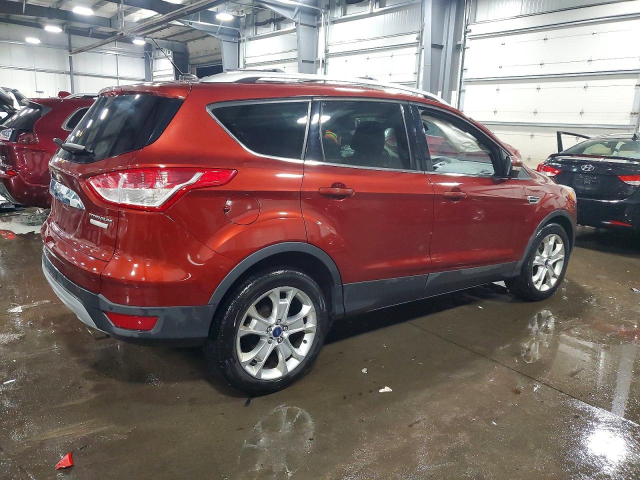 2016 Ford Escape Titanium - Image 3