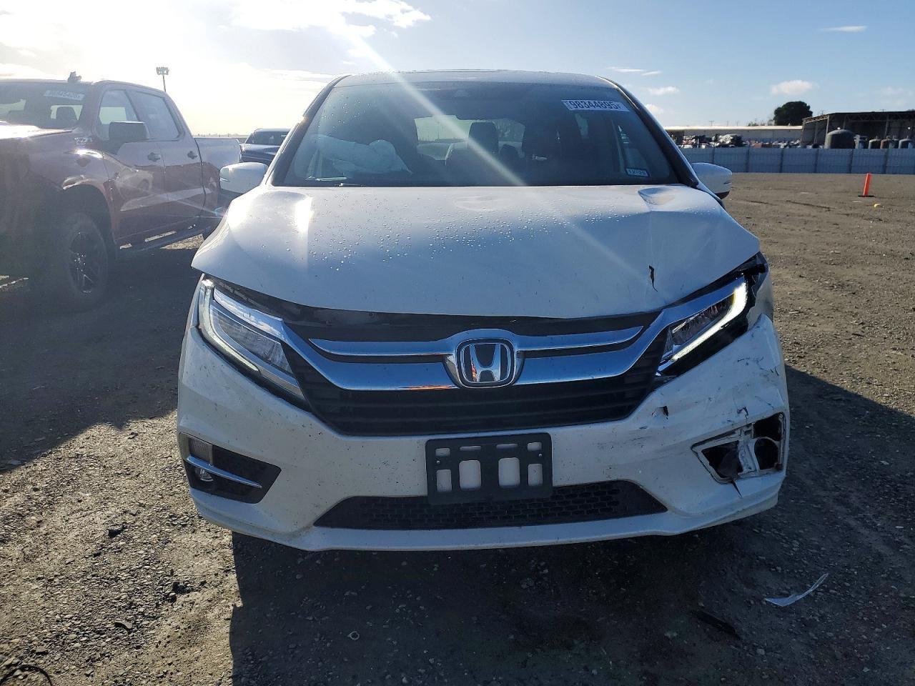 2018 Honda Odyssey Touring - Фото 5