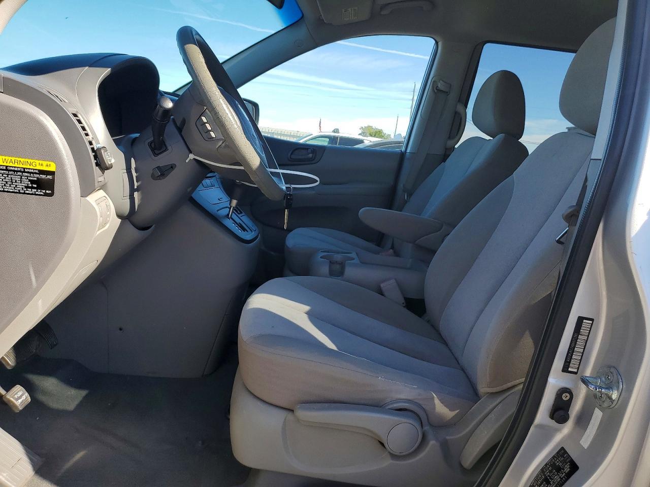 2011 Kia Sedona Lx - Фото 7