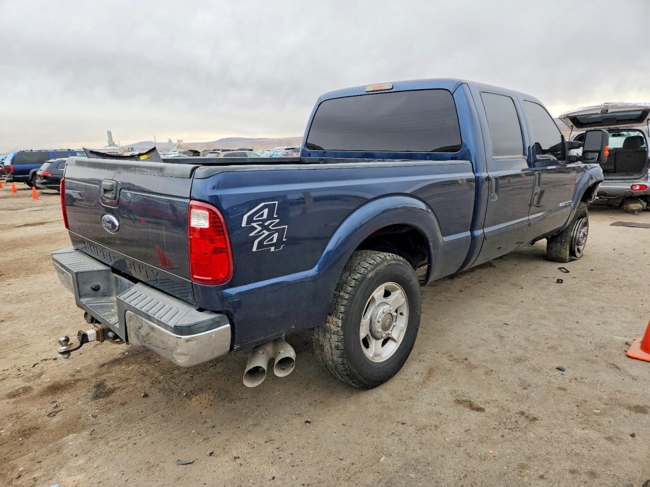 2015 Ford F250 Super Duty - Фото 3