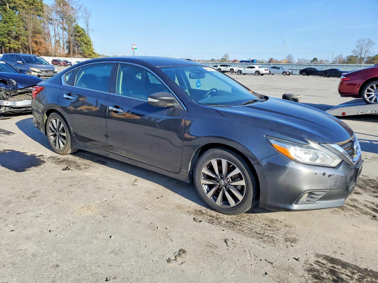2017 Nissan Altima 2.5 - Фото 4